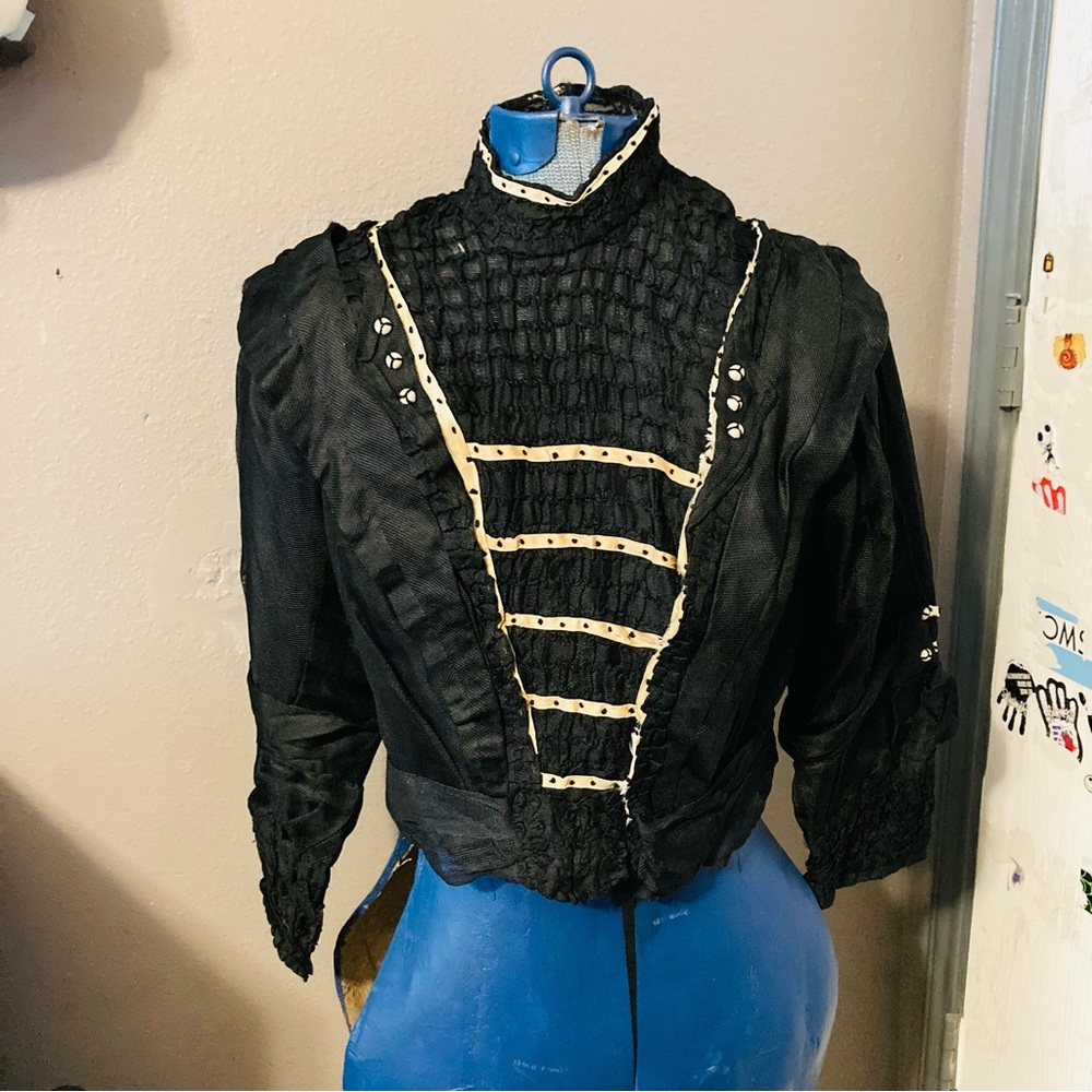 Antique victorian edwardian 1800s 1900s gothic black bodice